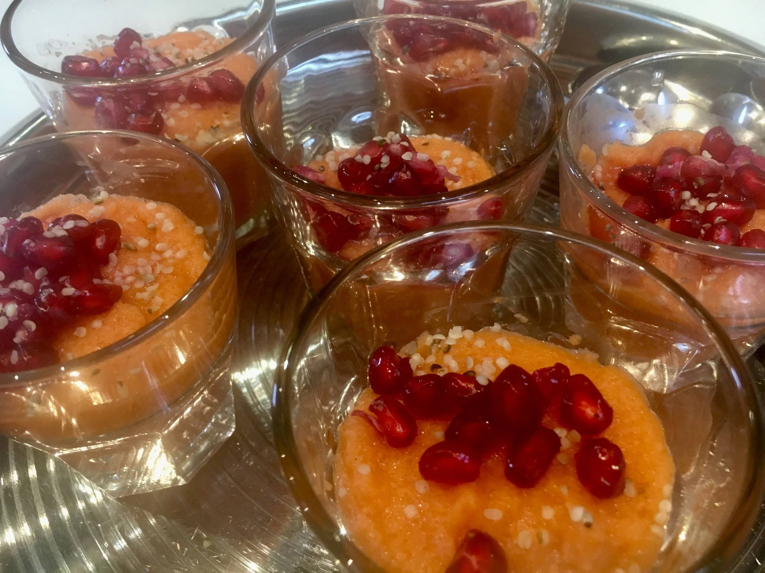 ©Sistahintheraw Sweet potato and pomegranate mousse