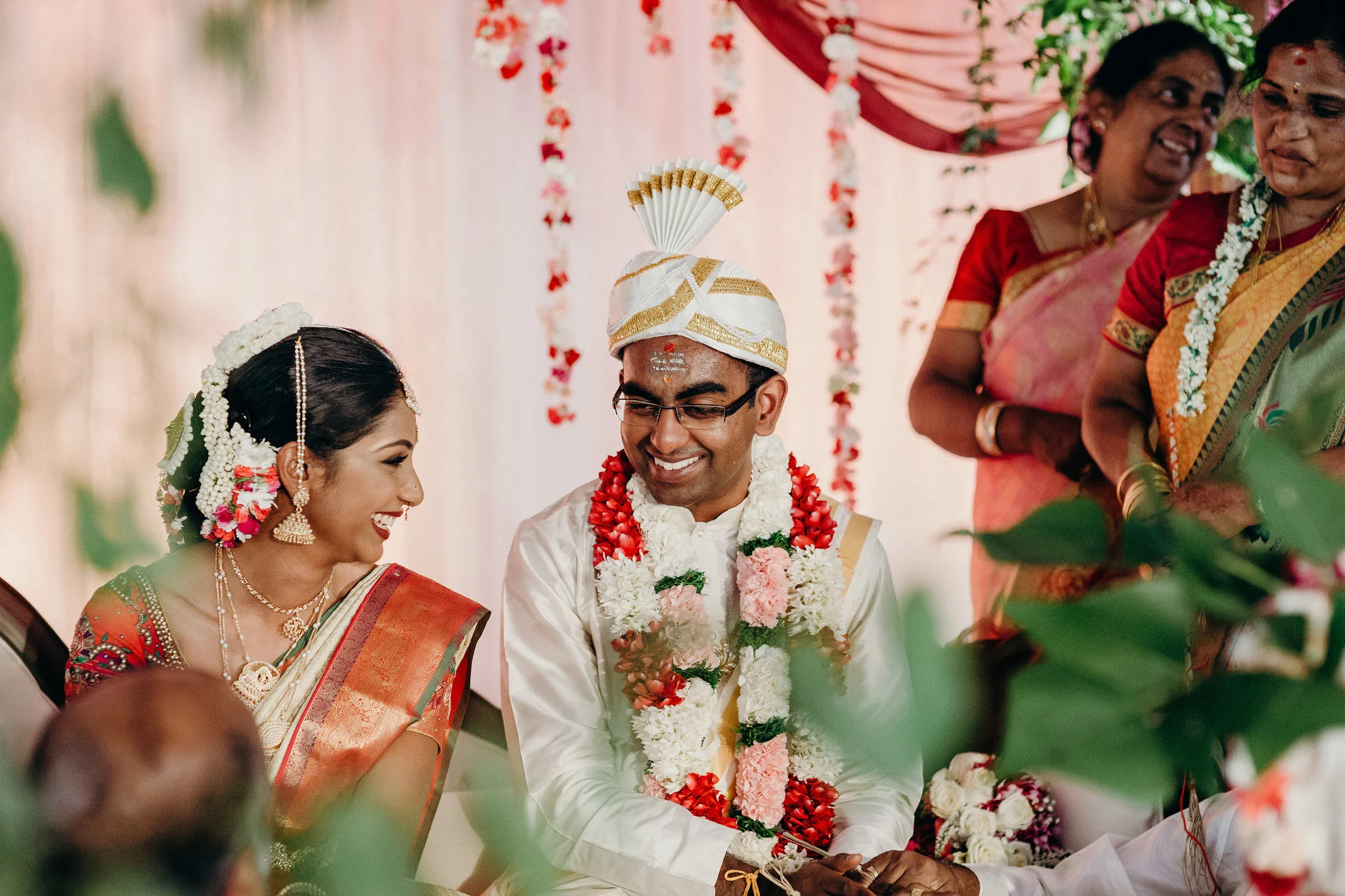 Janani+Shanthosh320.jpg