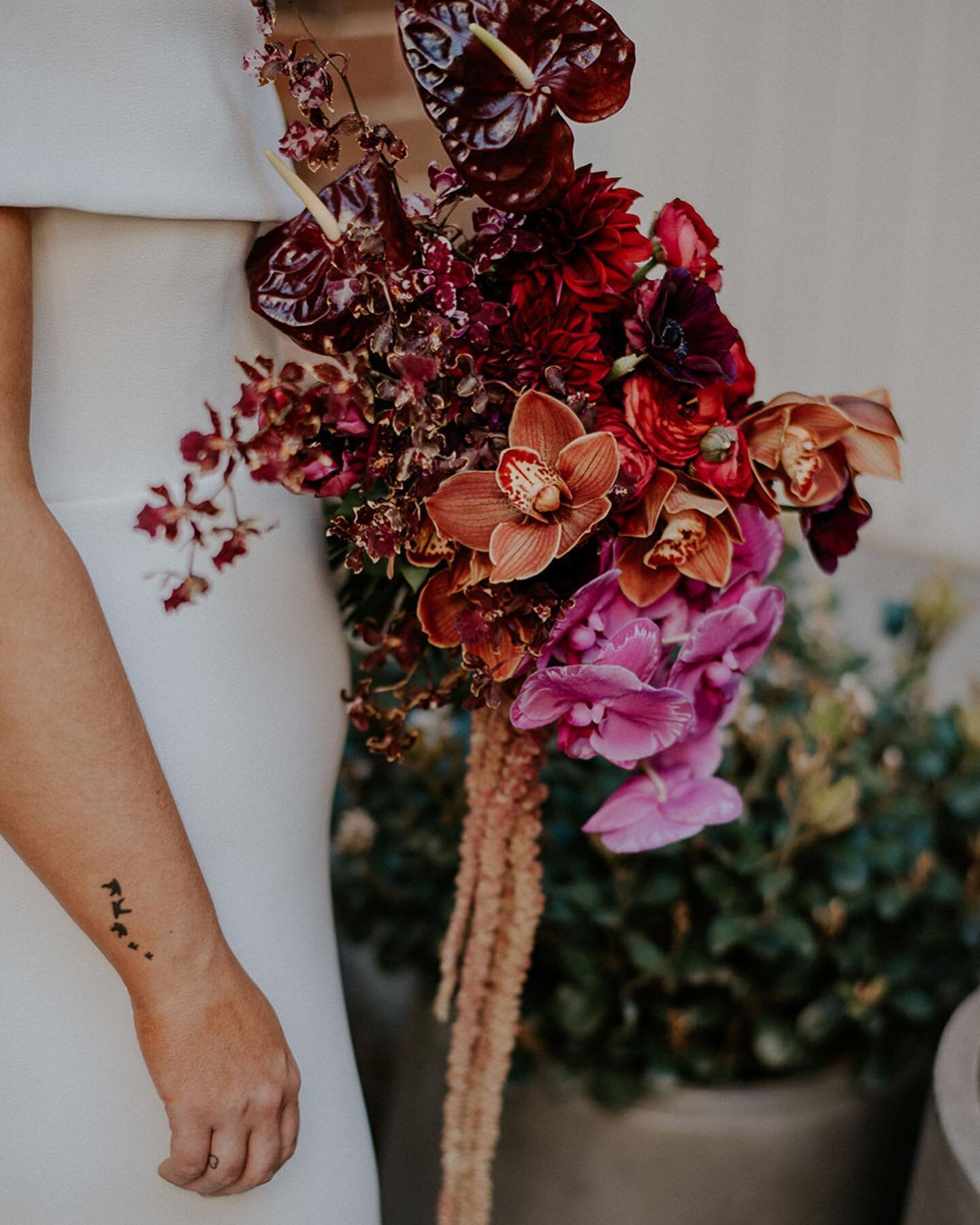 Still one of my fav bouquets and coolest couples to date! 

⁠
Photographer @scottsurplicephotography⁠
Featured in @hellomaymagazine⁠
Venue @porteno_events⁠
Bridal gown @chosenbyoneday @lovemariebridalboutique⁠
⁠
⁠
⁠
⁠
⁠
⁠
⁠
⁠
⁠
⁠
⁠
⁠
⁠
⁠
⁠
⁠
⁠
⁠
⁠
⁠
