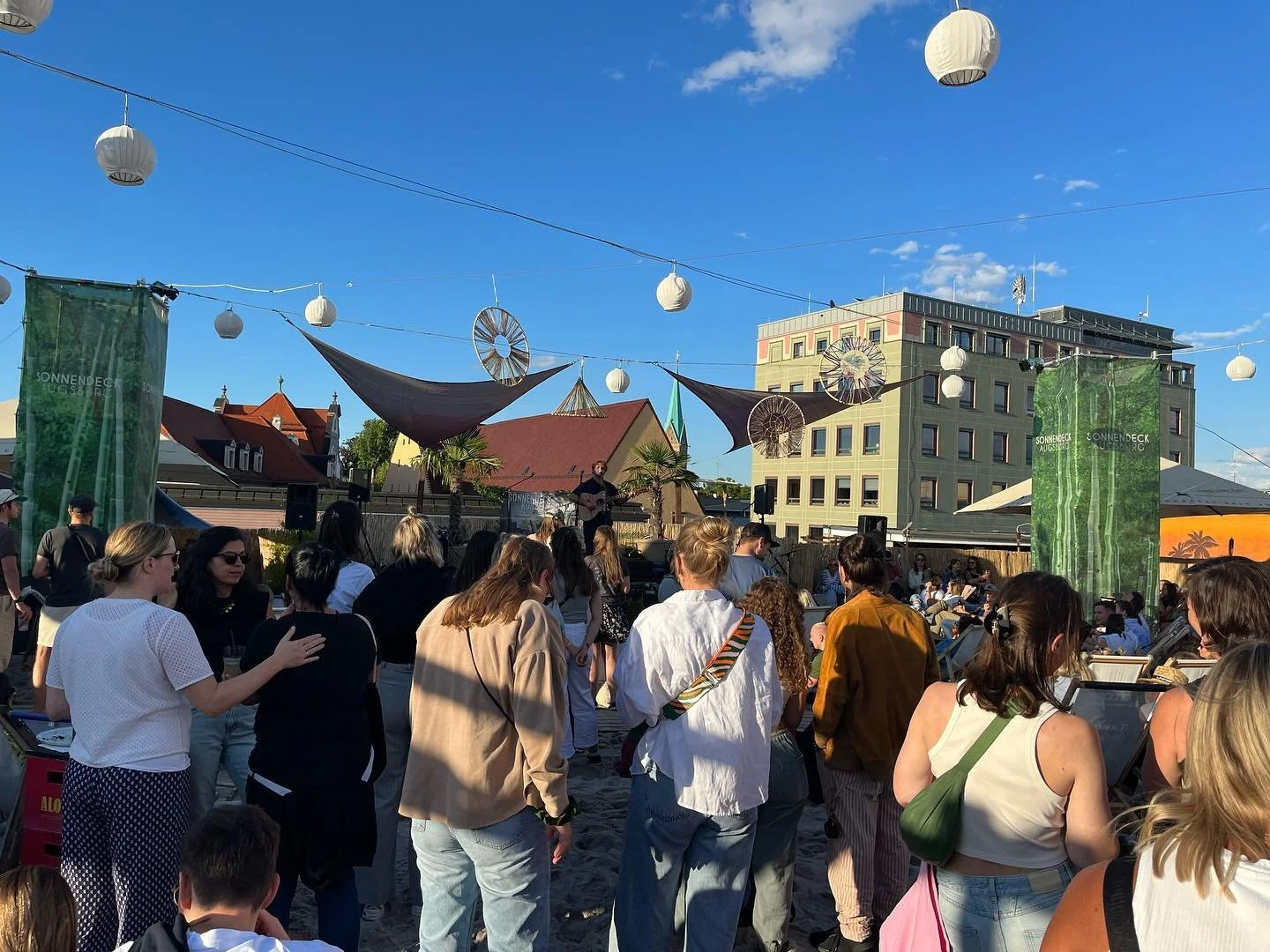 1/3 of the European tour complete ✅

A truly crazy couple of weeks playing shows, journeying in between to go visit my beautiful wife + son in Sweden and meeting some great people along the way!

With my mate Ari by my side to top it off, it has been