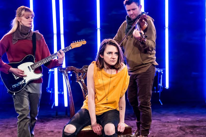 Electra - Megan Leigh Mason, Lydia Larson and Samuel Martin (Credit - Lidia Crisafulli)_preview.jpeg