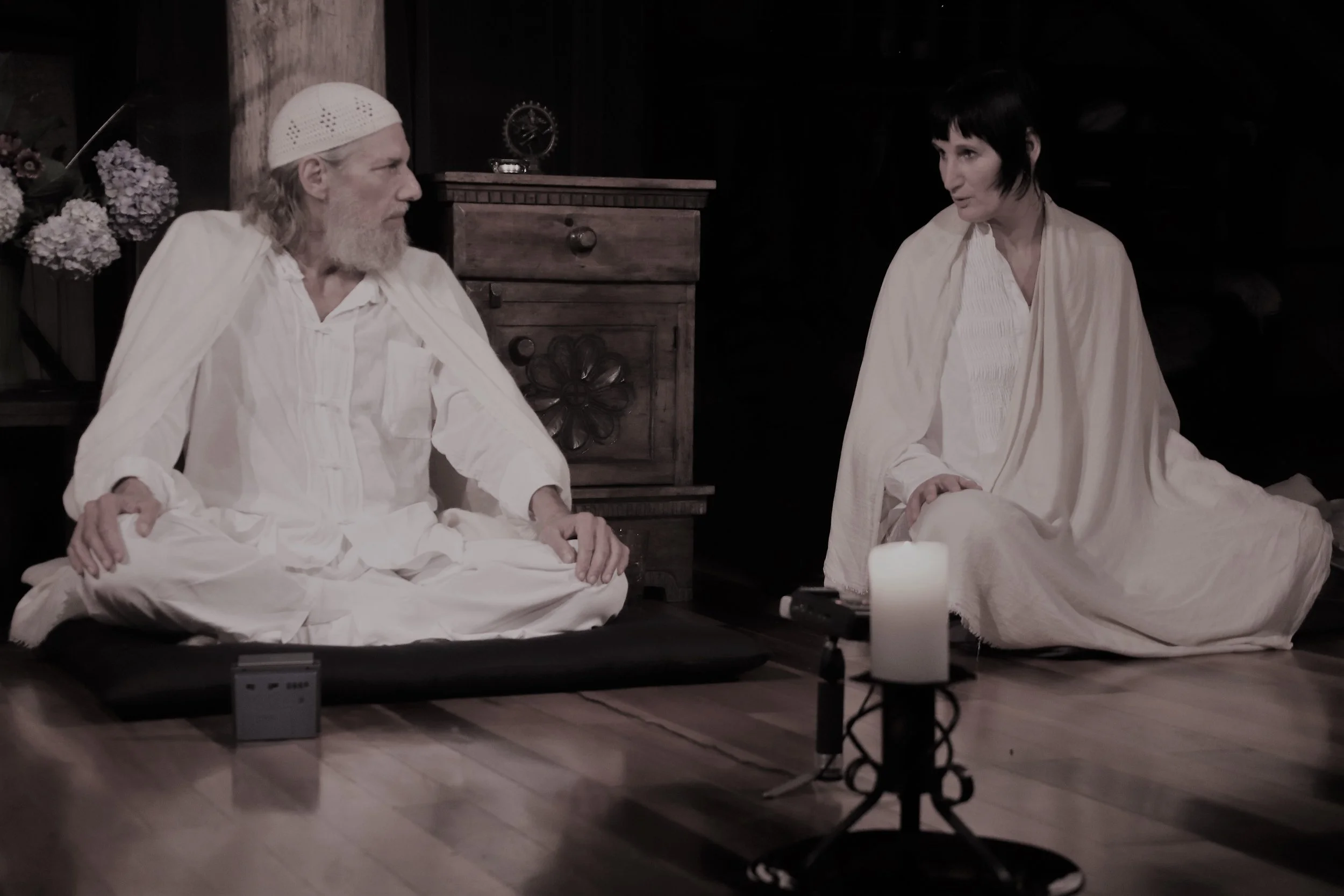 HOW IT FEELS TO STAY IN AN ASHRAM! 