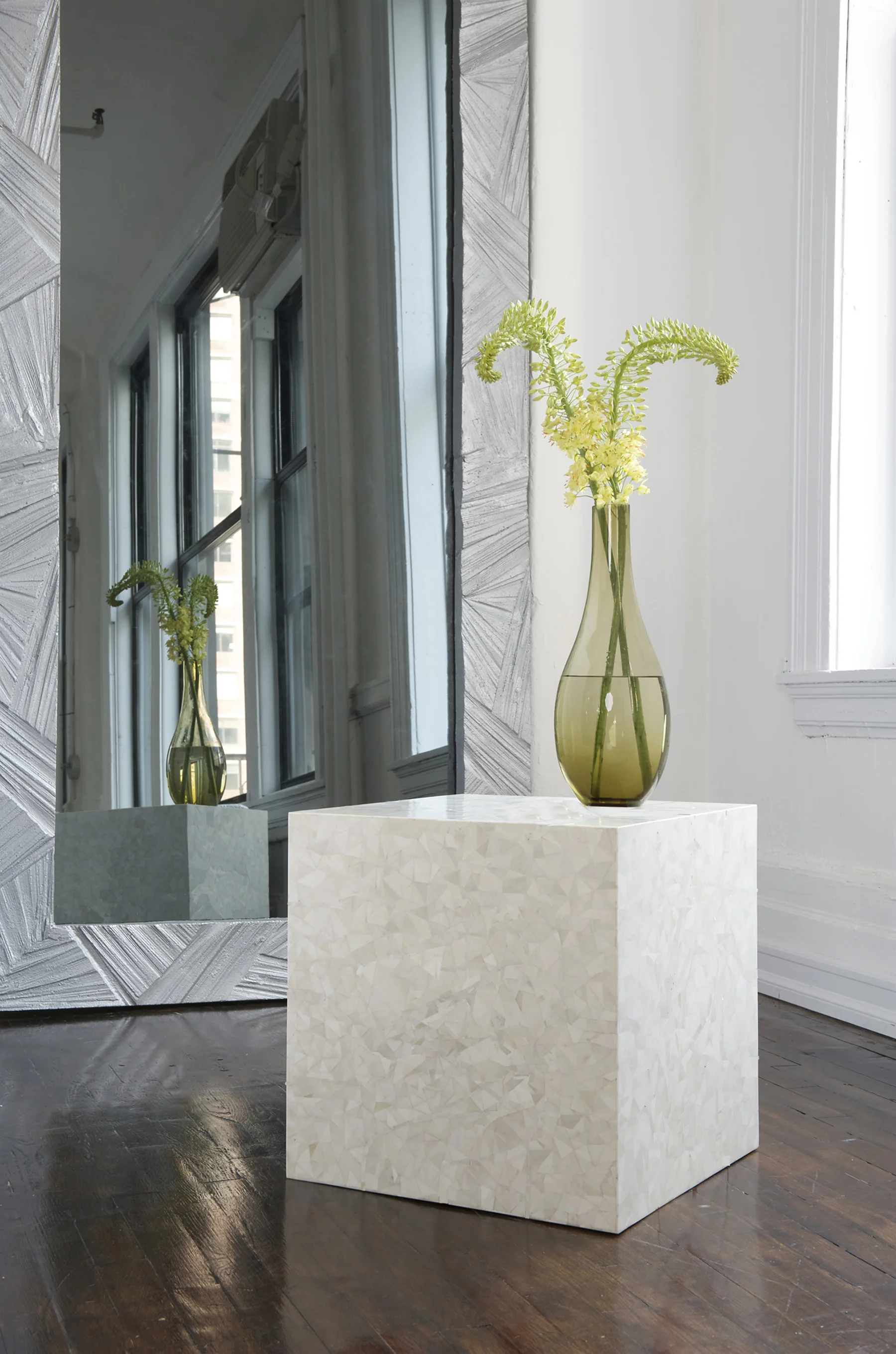 reeta-gyamlani-farrago-design-sugar-cube-lifestyle