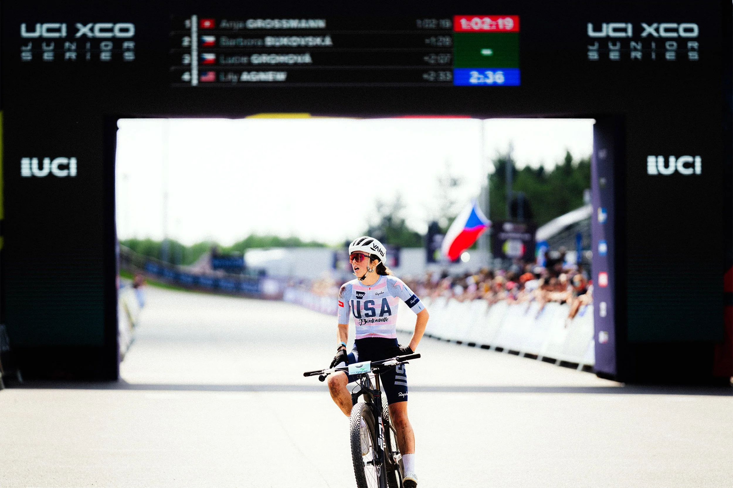 vahs usa cycling copy.jpg