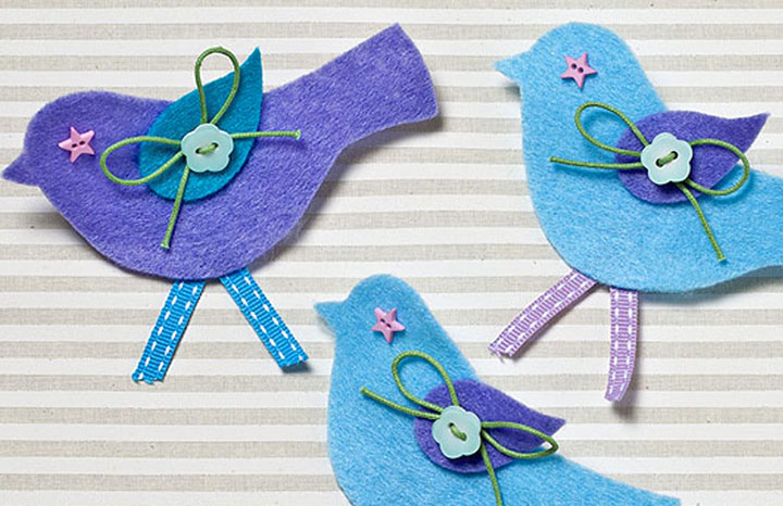cropFelt-Bird-Brooches-1459-600.jpg