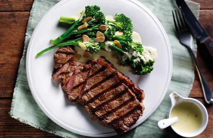 stilton-sauce-on-brocolli.jpg