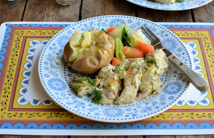 Pan-fried-lemon-and-garlic-chicken-with-cream-cheese-(1).jpg