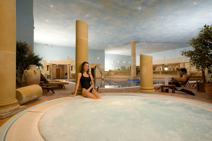 221-WHITTSwimming-Pool-2---Large.jpg