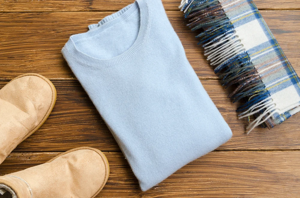 how-to-look-after-cashmere.jpg