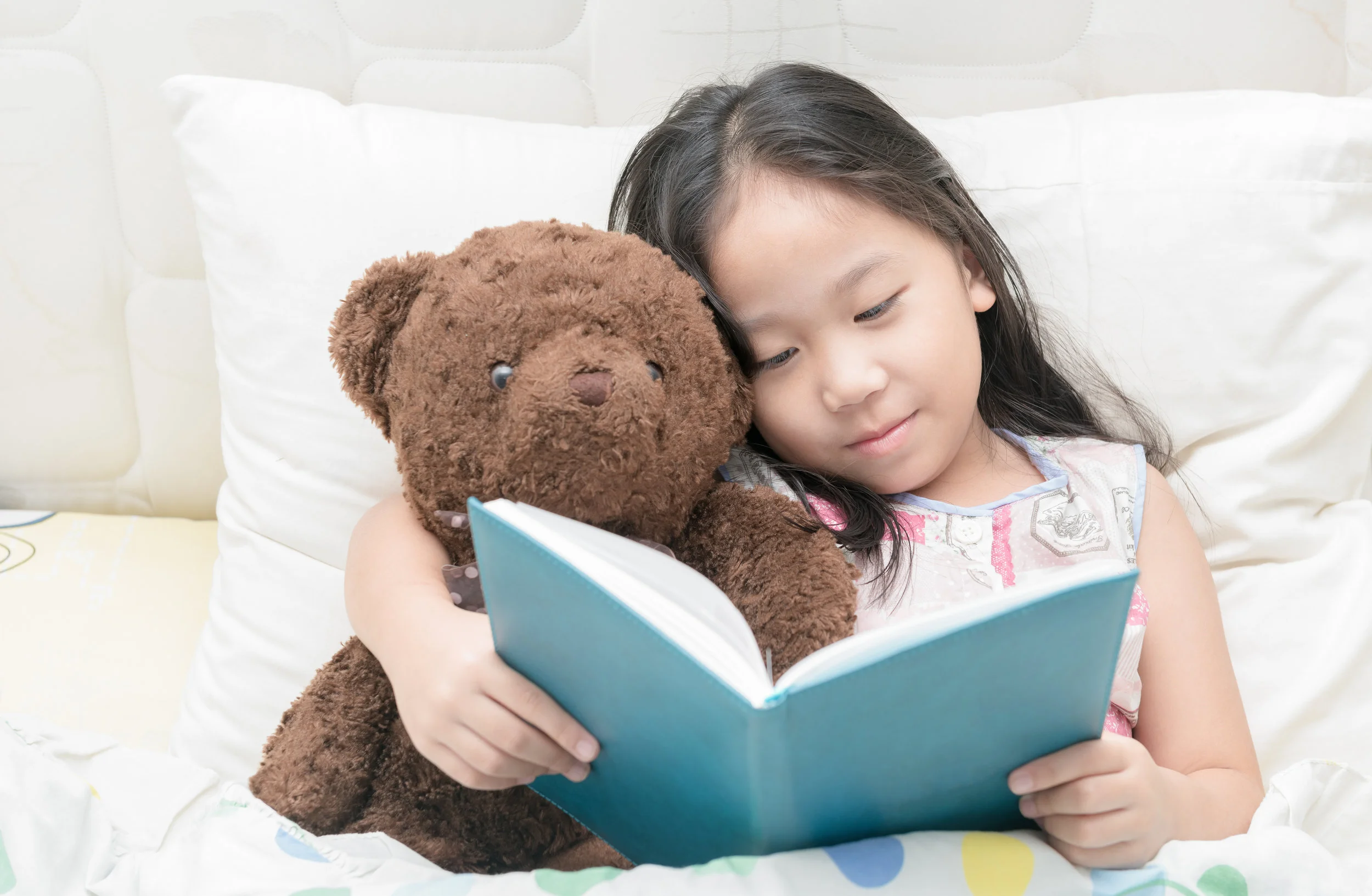 Pass the book bug onto your little ones