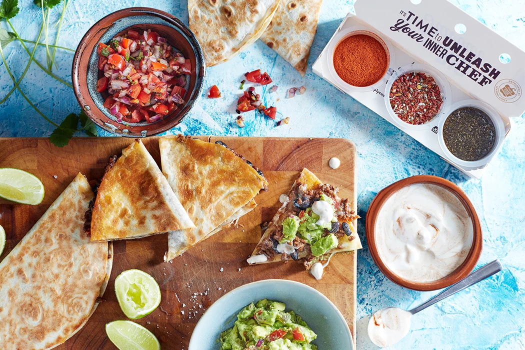 Make beef quesadilla with the SimplyCook pots