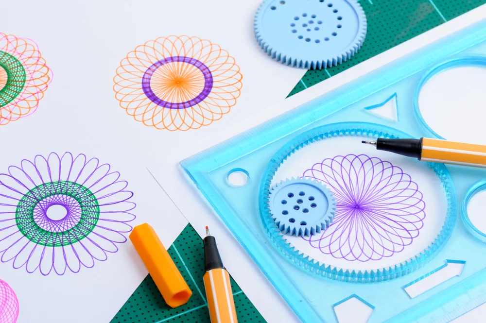 spirograph-toy.jpg