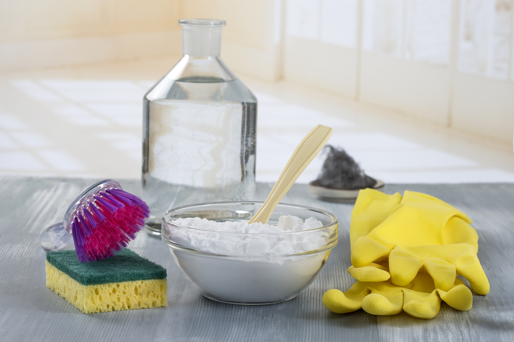 baking-soda-cleaning.jpg