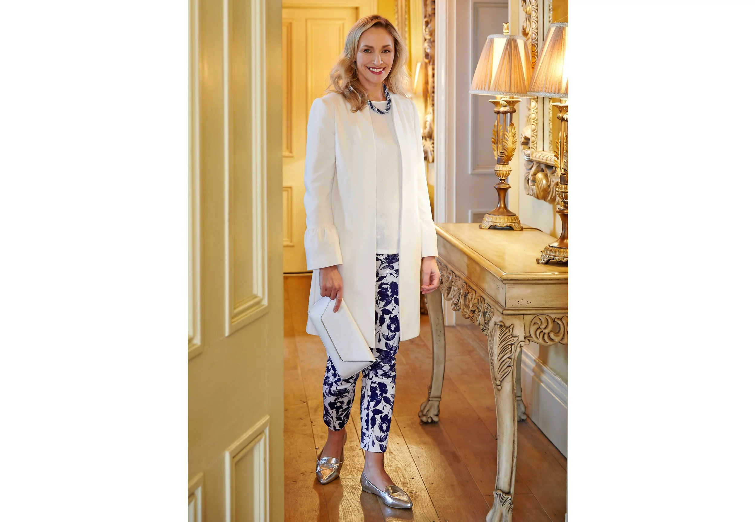 Is299_OccasionWear05_001.jpg