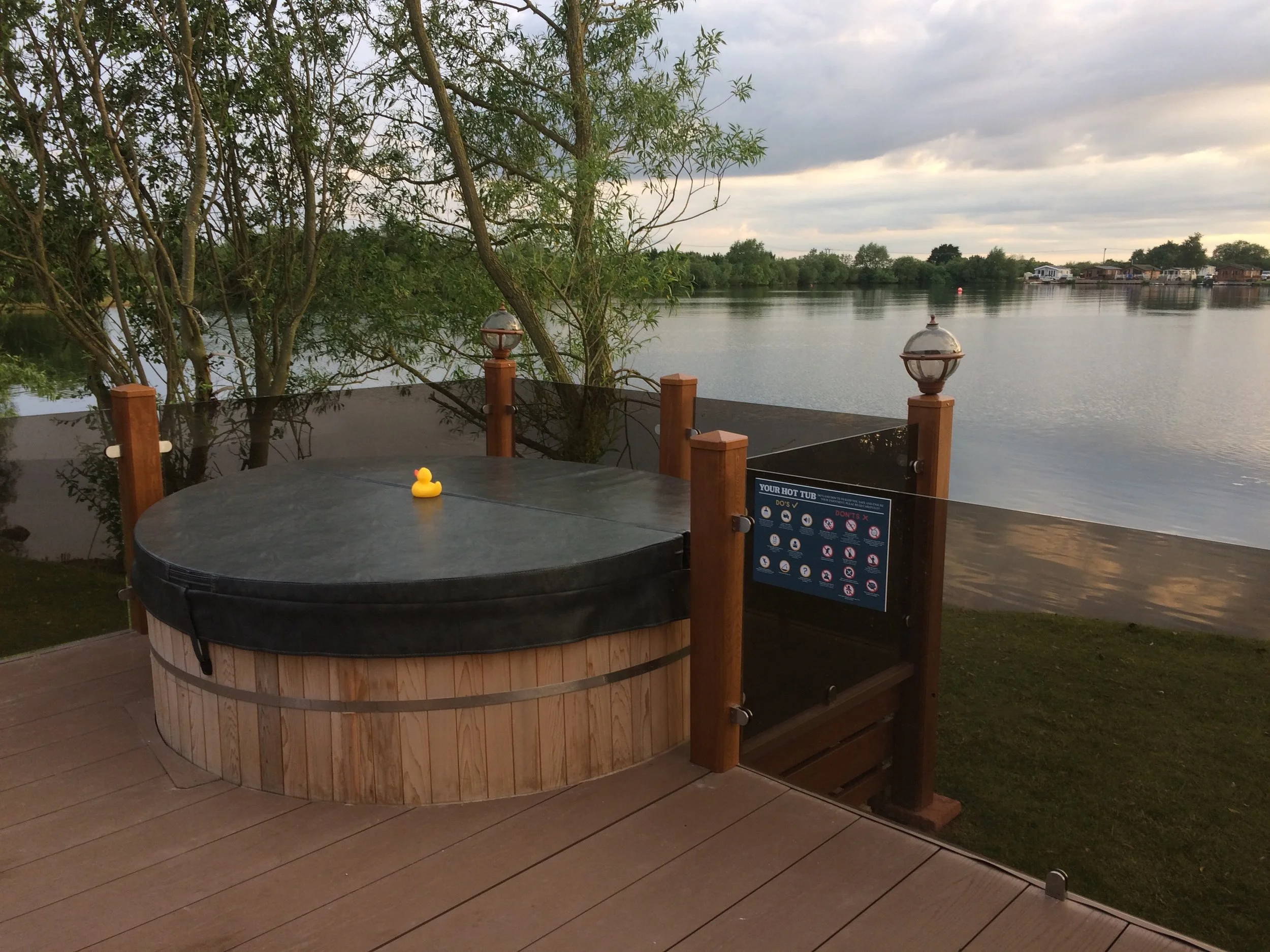 Muscle-soothing water jets and a gorgeous view… we didn't want to get out!