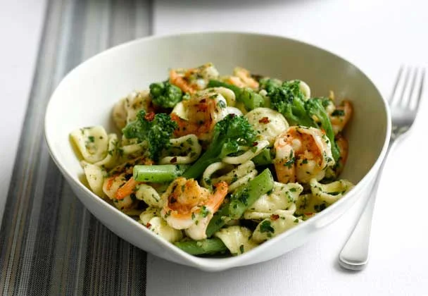 Orechietti-with-Tenderstem-and-Prawns-08-1mb.jpg