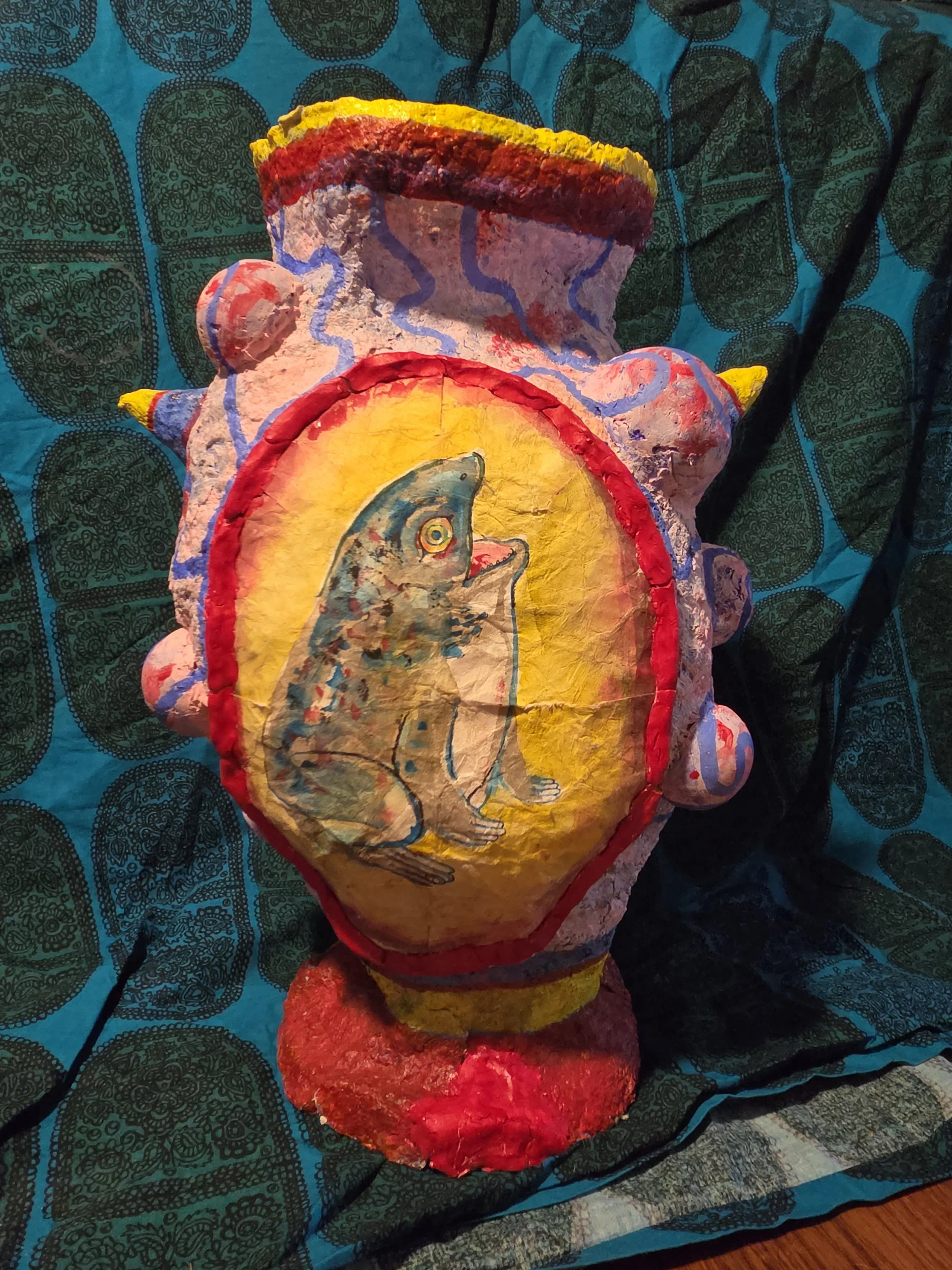 Paper Vase with Frog