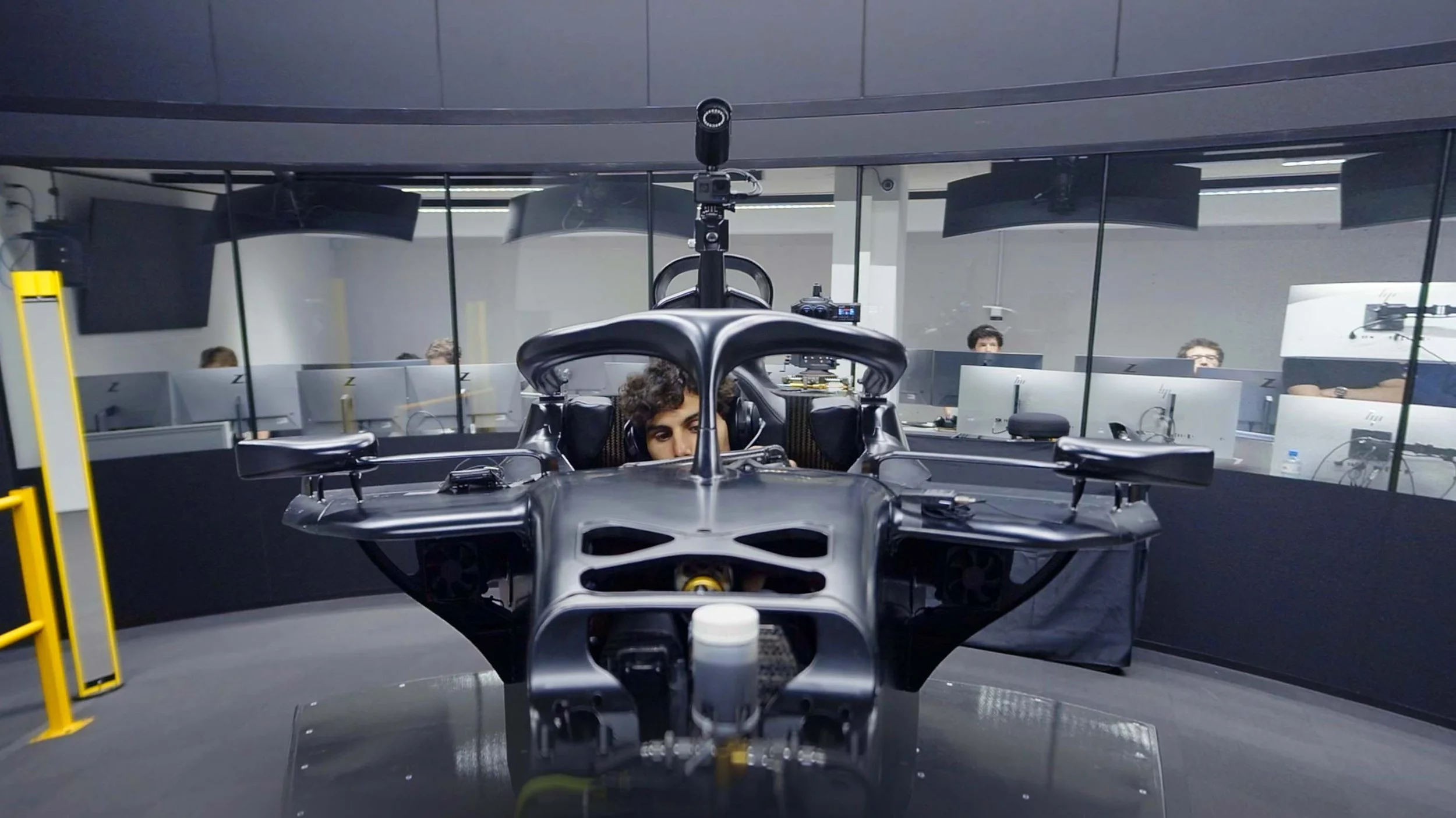AF1_SCREENSHOT_1_DRIVER.jpg