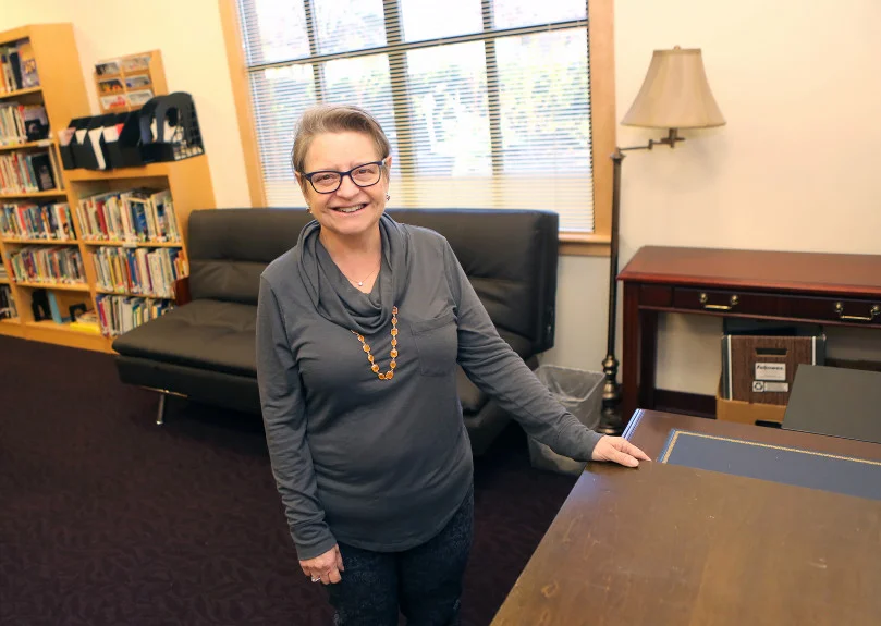 Congregation Shir Hadash member Debbie Coutant is one of the people who has been working to set up a sanctuary at the synagogue that can be used by an individual who is in danger of being deported. Although they’ll be sleeping on a futon in the synagogue’s library, Coutant said they’ll be safe at the synagogue as long as they stay inside. (George Sakkestad/Staff Photographer)