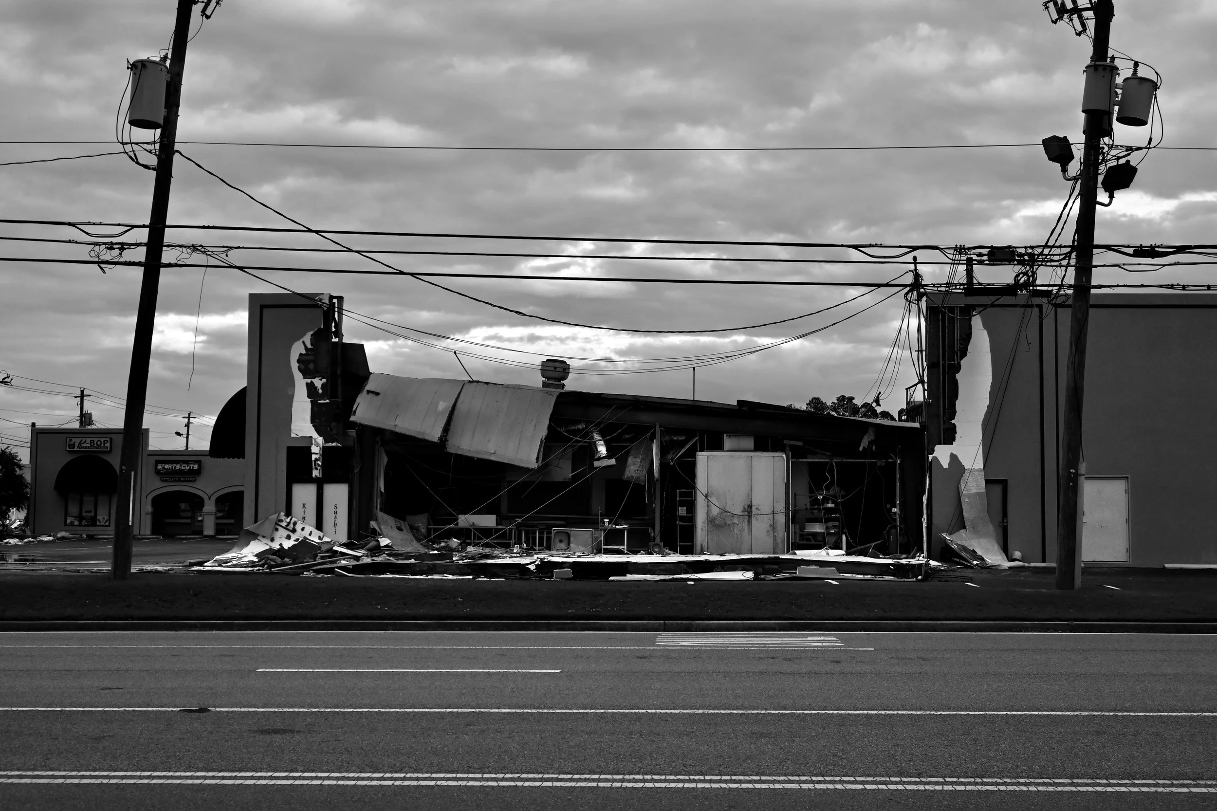Erin_Tallent_Pleasant Home Rd Restaurant.jpg