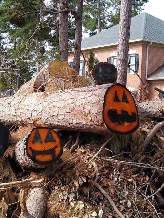 GAINER_MARY_HALLOWEEN HELENE.jpg
