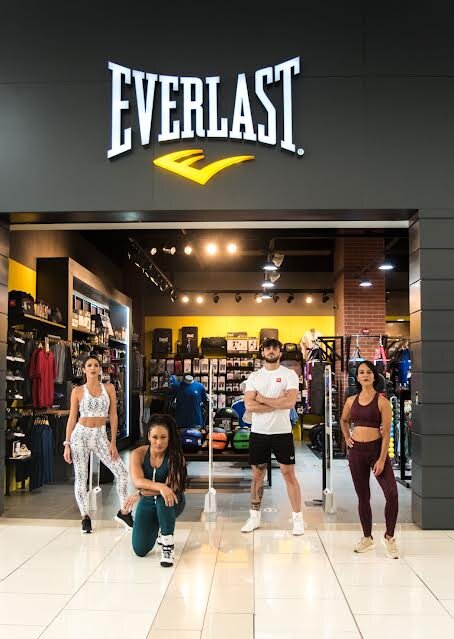 Everlast Store Panama CC Multiplaza :: Behance