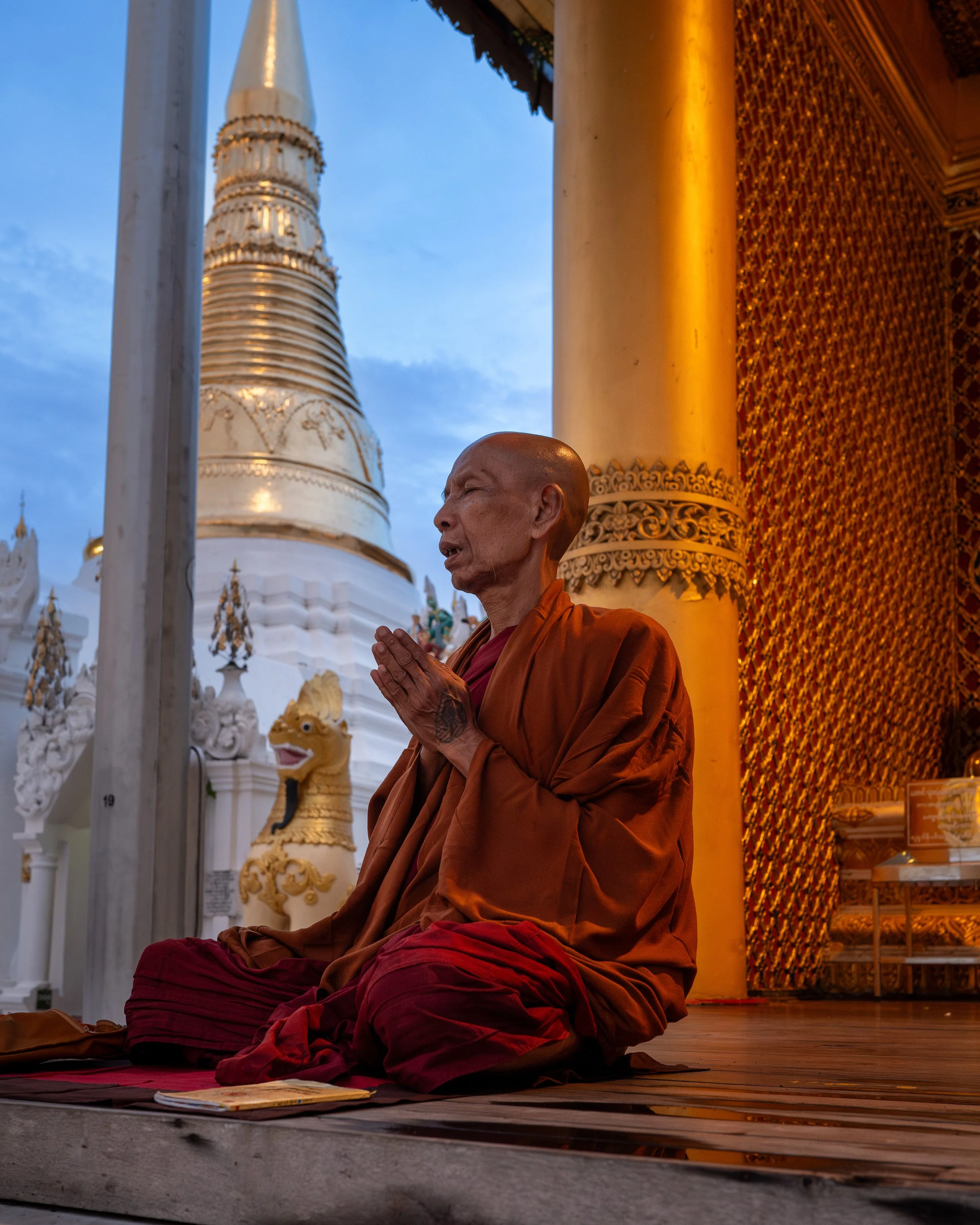 Shwedagon 1.jpg