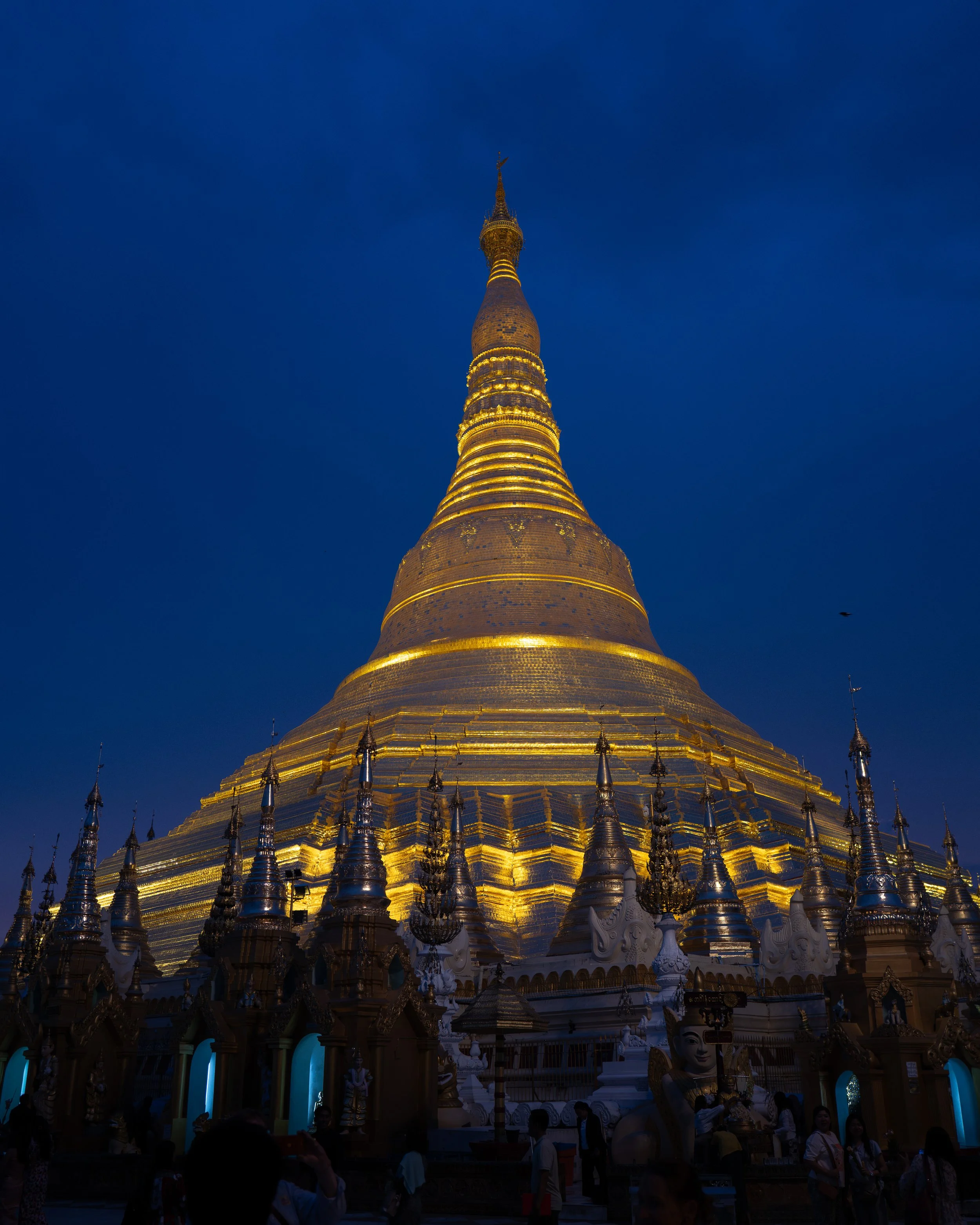 Shwedagon 3.jpg