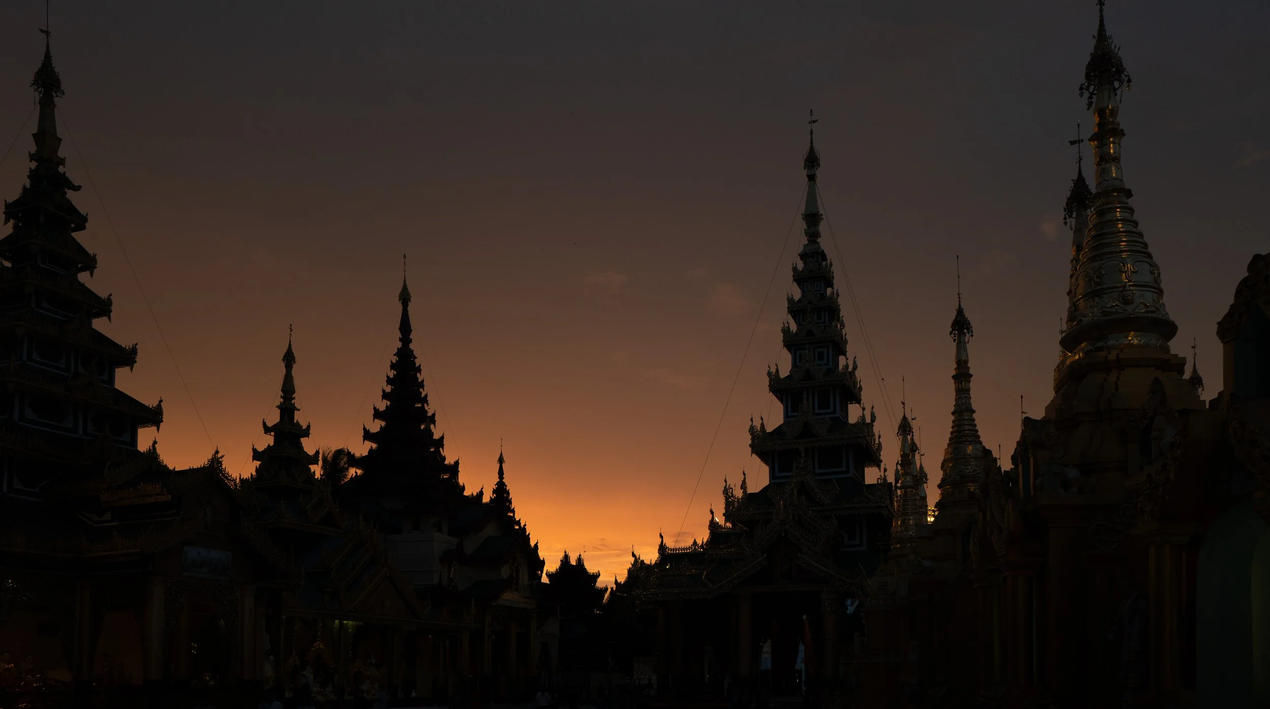 Shwedagon 14.jpg