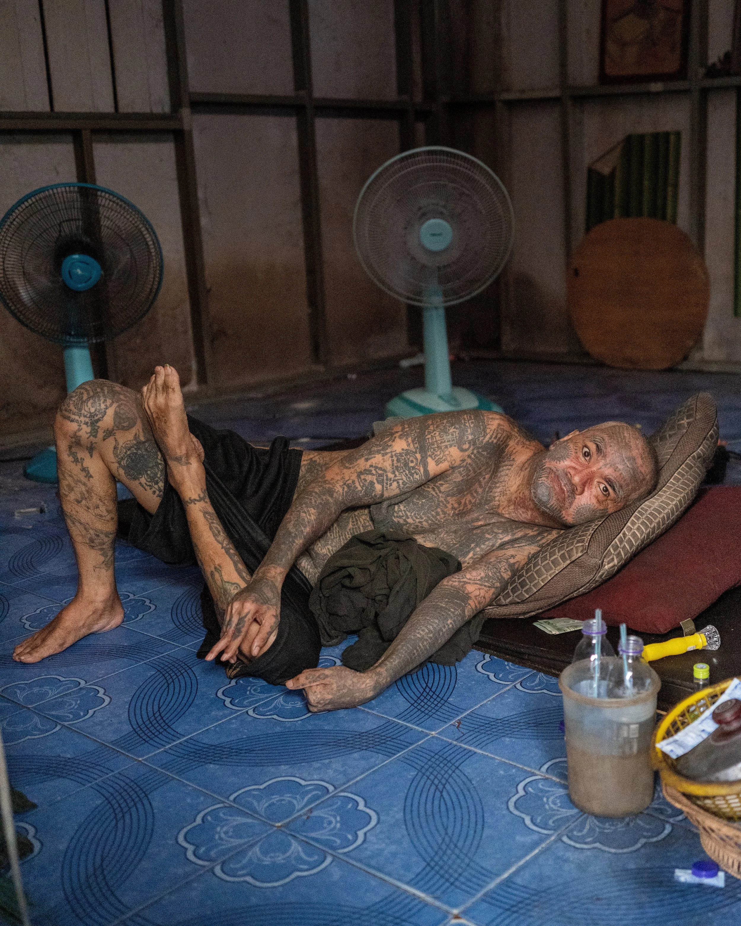 Bangkok Khlong Toi Slum 2.jpg
