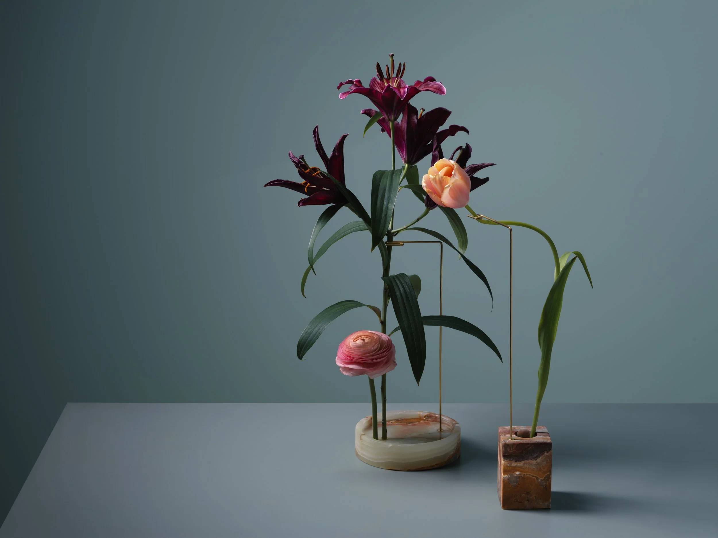Posture Vases