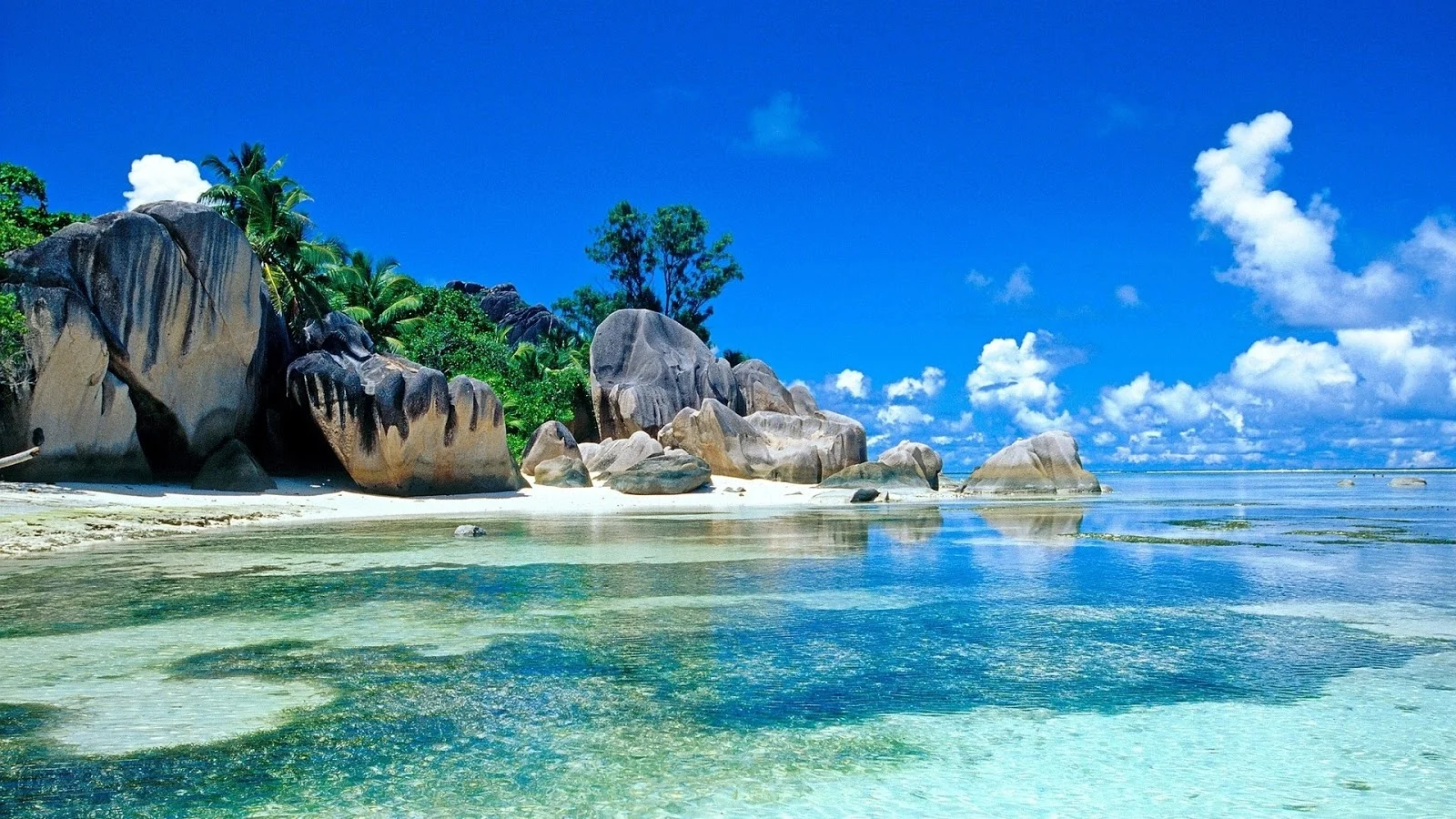 paradise_island-1080.jpg