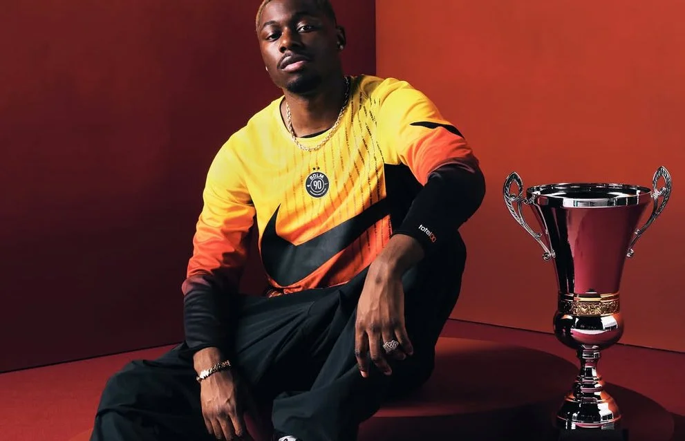 BDLM x Nike Total90 Disponible à partir du 11 Juillet sur SNKRS.com , on annonce bientôt où le thumbnail.jpg