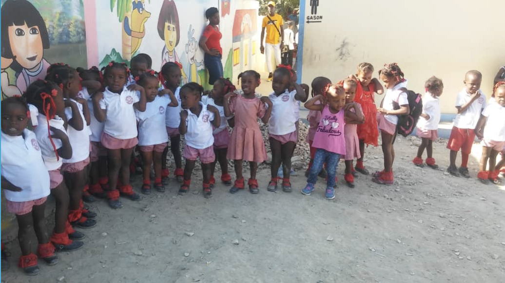 Thomassique School Children