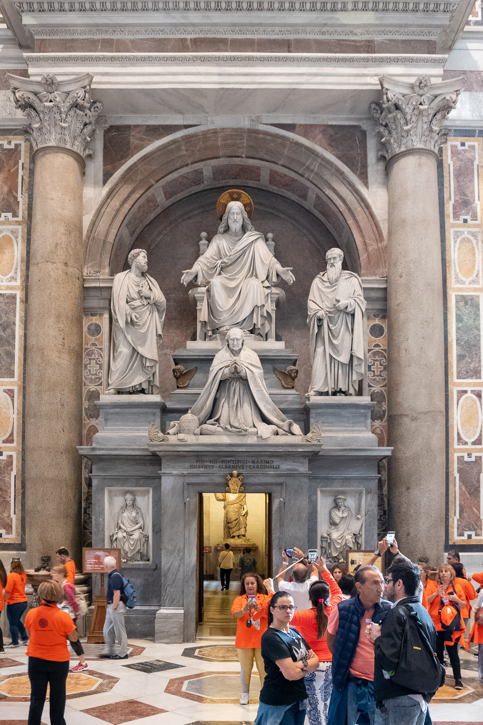 nice-europa-2019-roma---visita-al-vaticano_48880986727_o.jpg