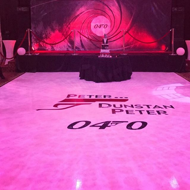 Wow wow wow! We had such a blast putting this backdrop and custom floor together! Shout out to @tajraj.events for coordinating yet another flawless event! 👌🏽👌🏽👌🏽💯