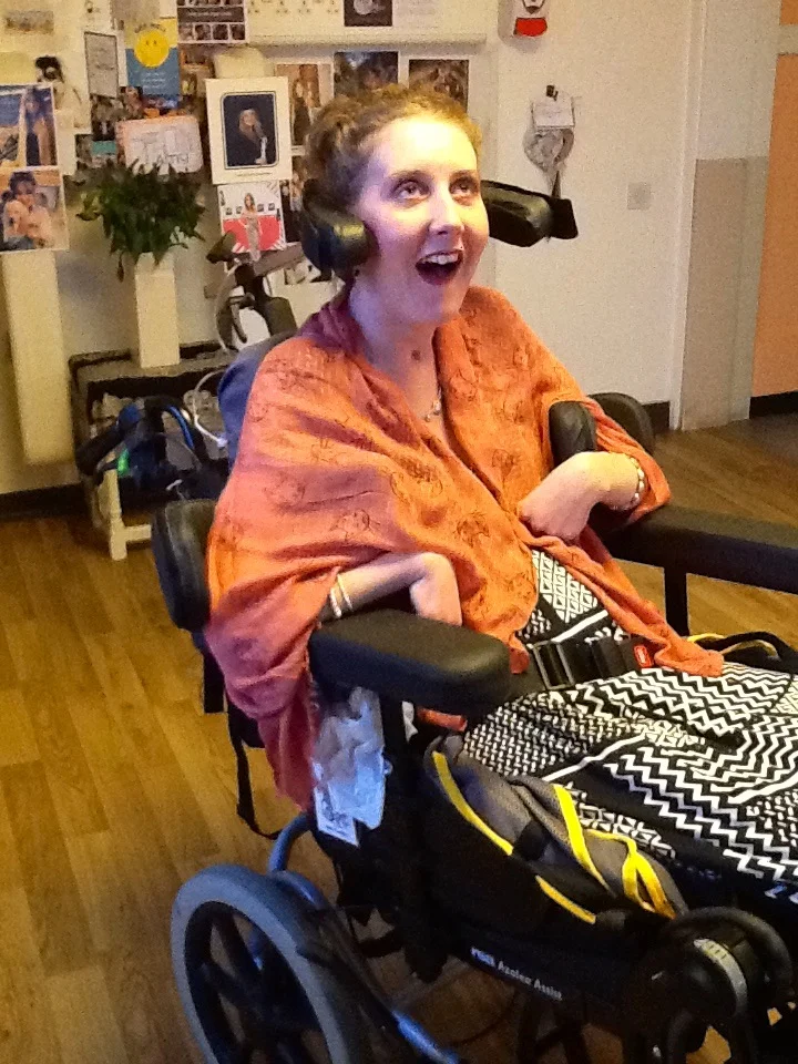 Amy Moves to Brentwood