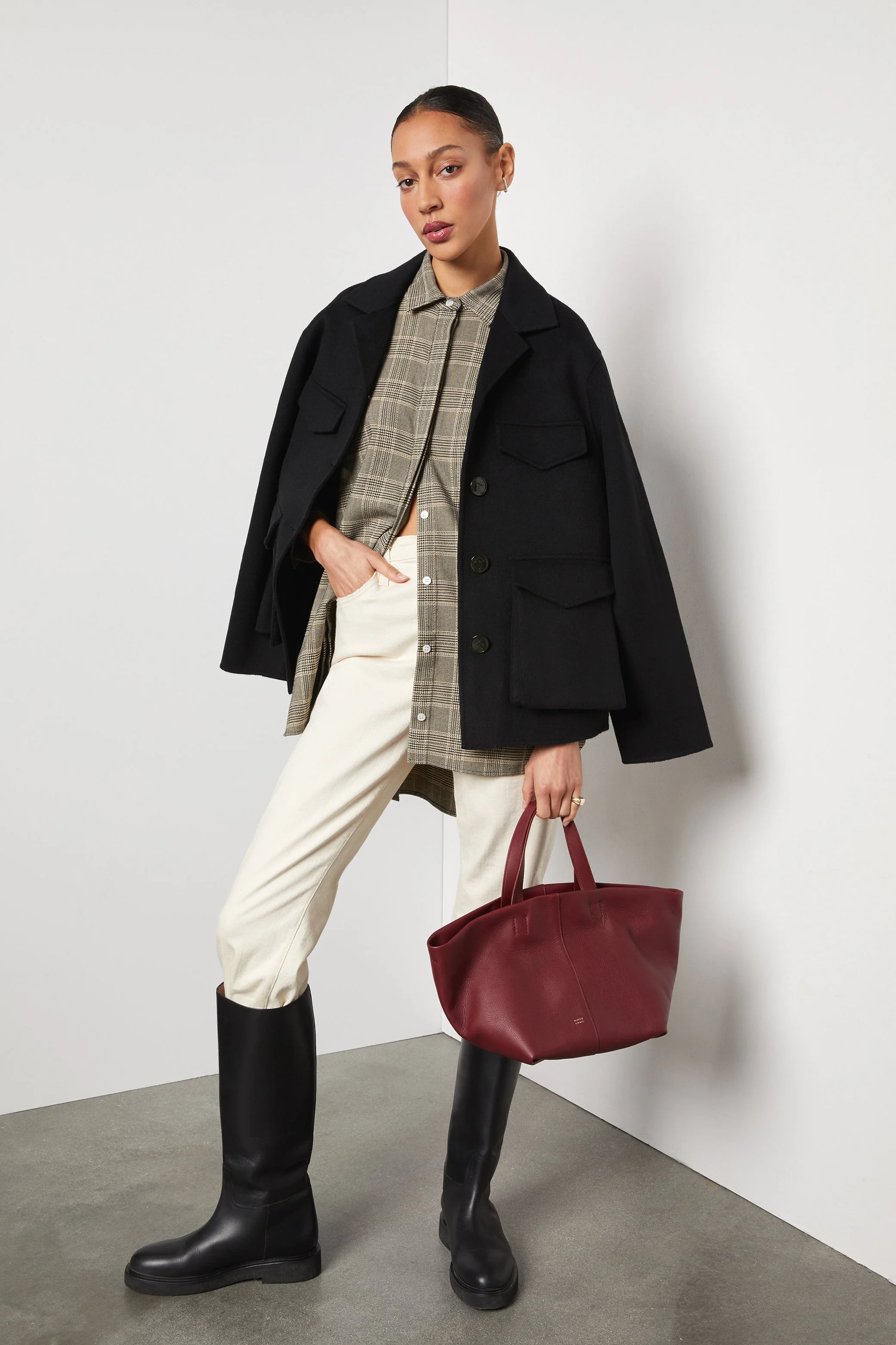20211216_Editorial_Fashion_Two-Weeks-of-Outfits_LOOK 3_508 copy.jpg