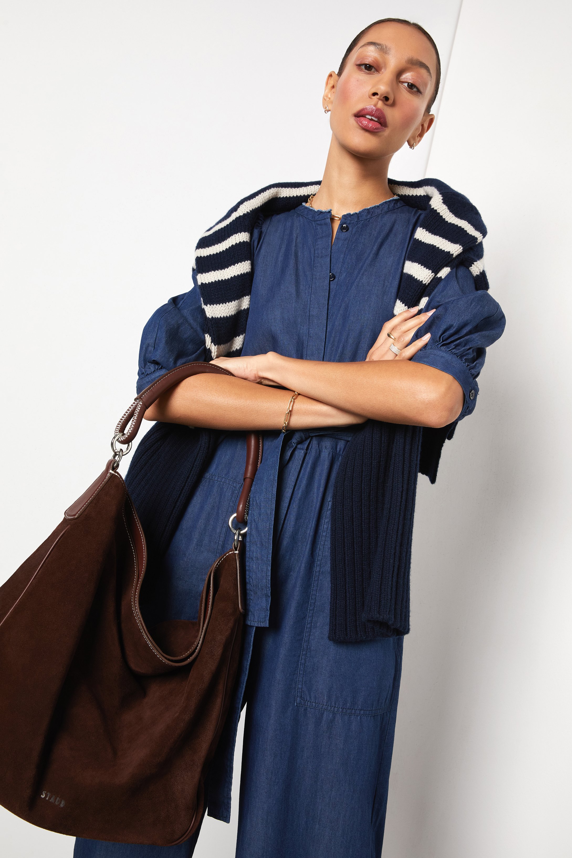 20211216_Editorial_Fashion_Two-Weeks-of-Outfits_LOOK 5_815 copy.jpg