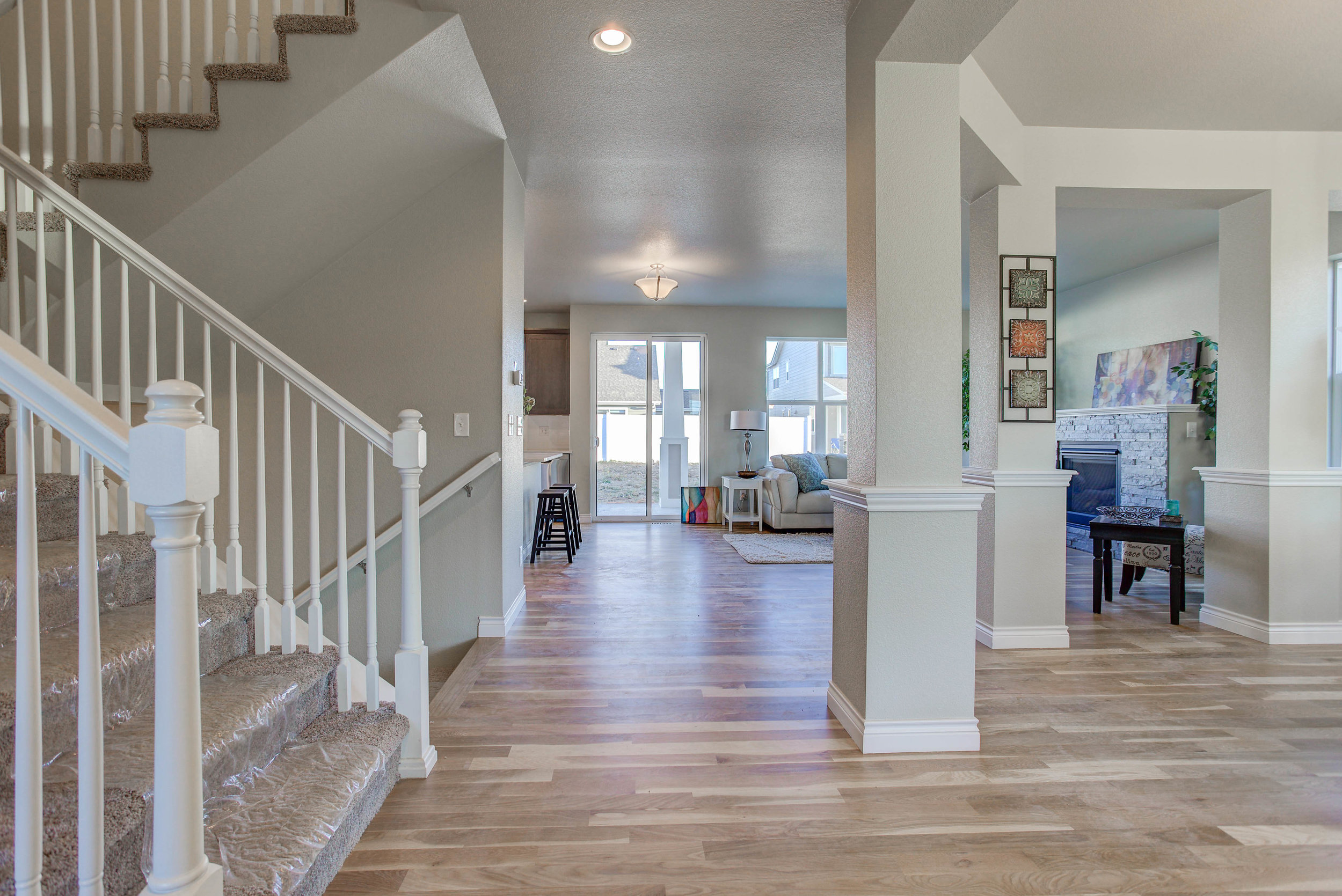 1600 Glacier Avenue_Foyer.jpg