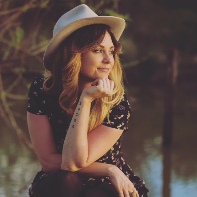 In The Row with Clint Alphin, Sadie Hart, Lindsay Ellyn, & Taylor Alexander 