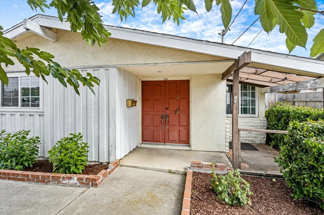 03-12608-Tustin-Street-Remain-Street-Media-San-Diego-Real-Estate-Photography-1013.jpg