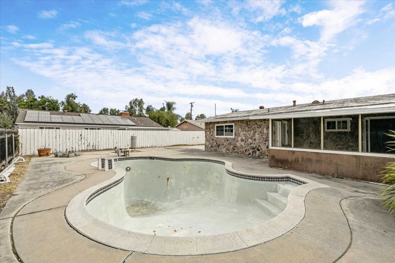 15-12608-Tustin-Street-Remain-Street-Media-San-Diego-Real-Estate-Photography-1063.jpg