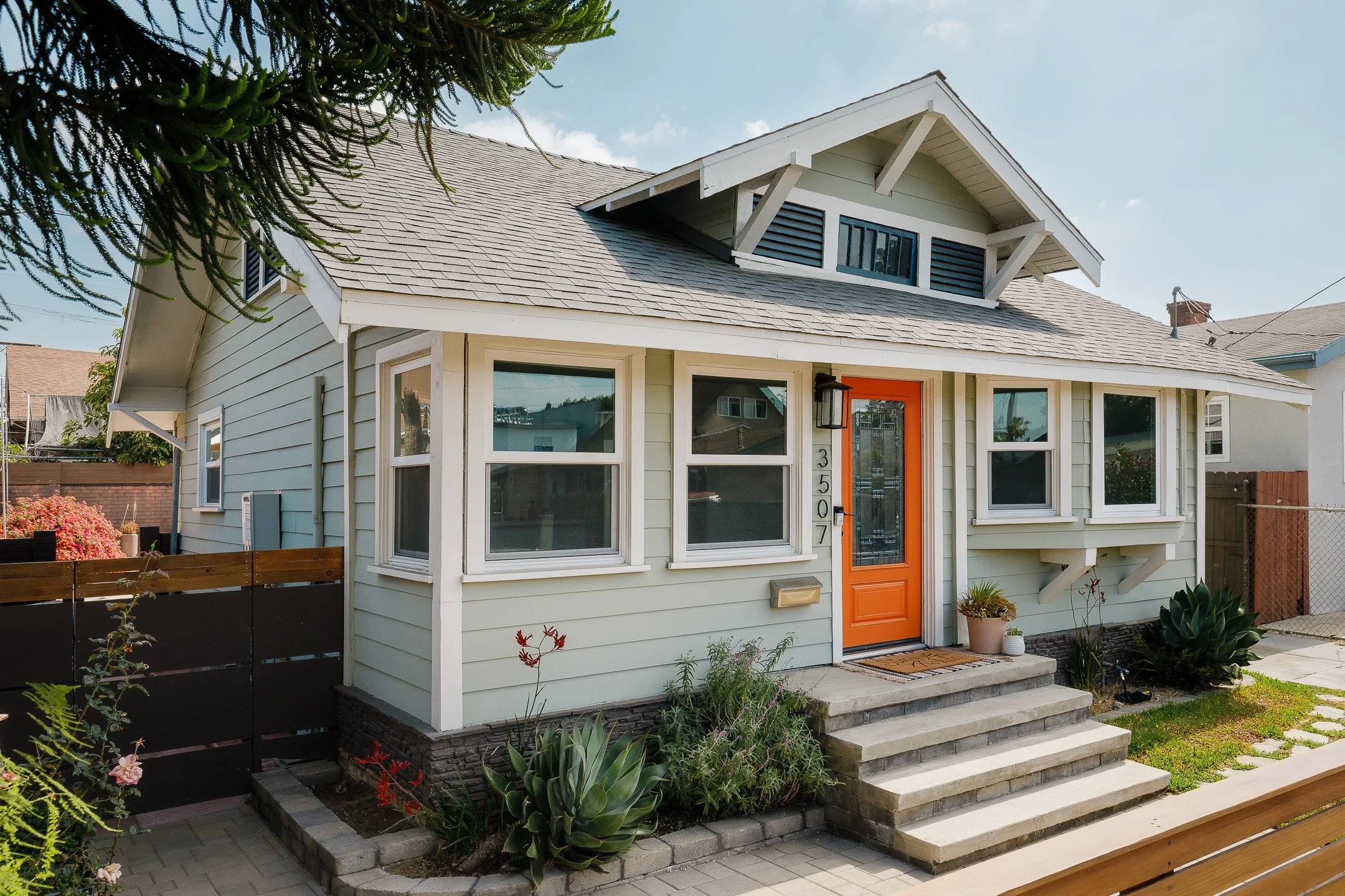 0003 3507 E 3rd MLS.jpg