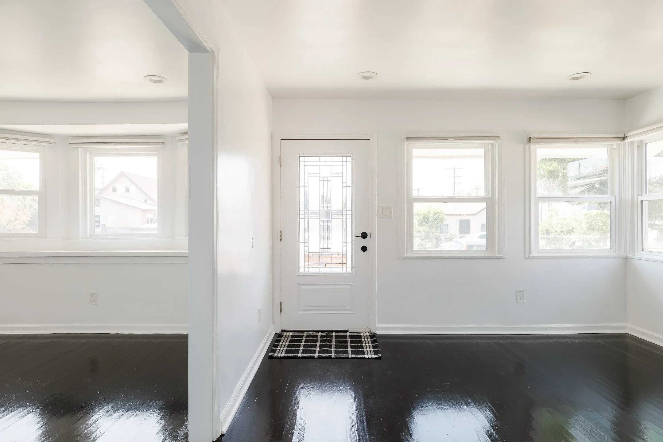 0008 3507 E 3rd MLS.jpg