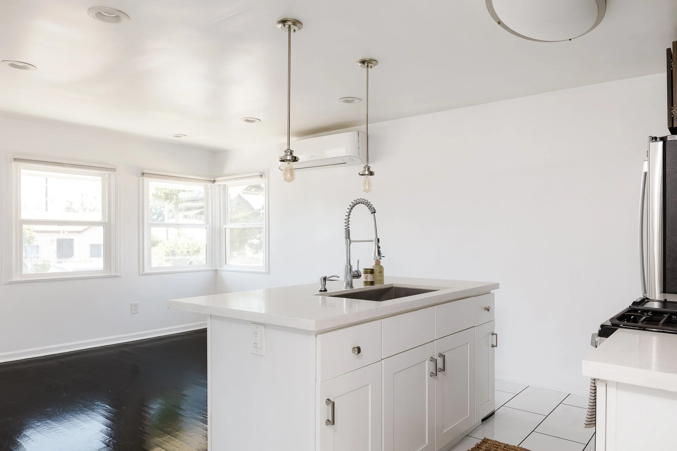 0014 3507 E 3rd MLS.jpg
