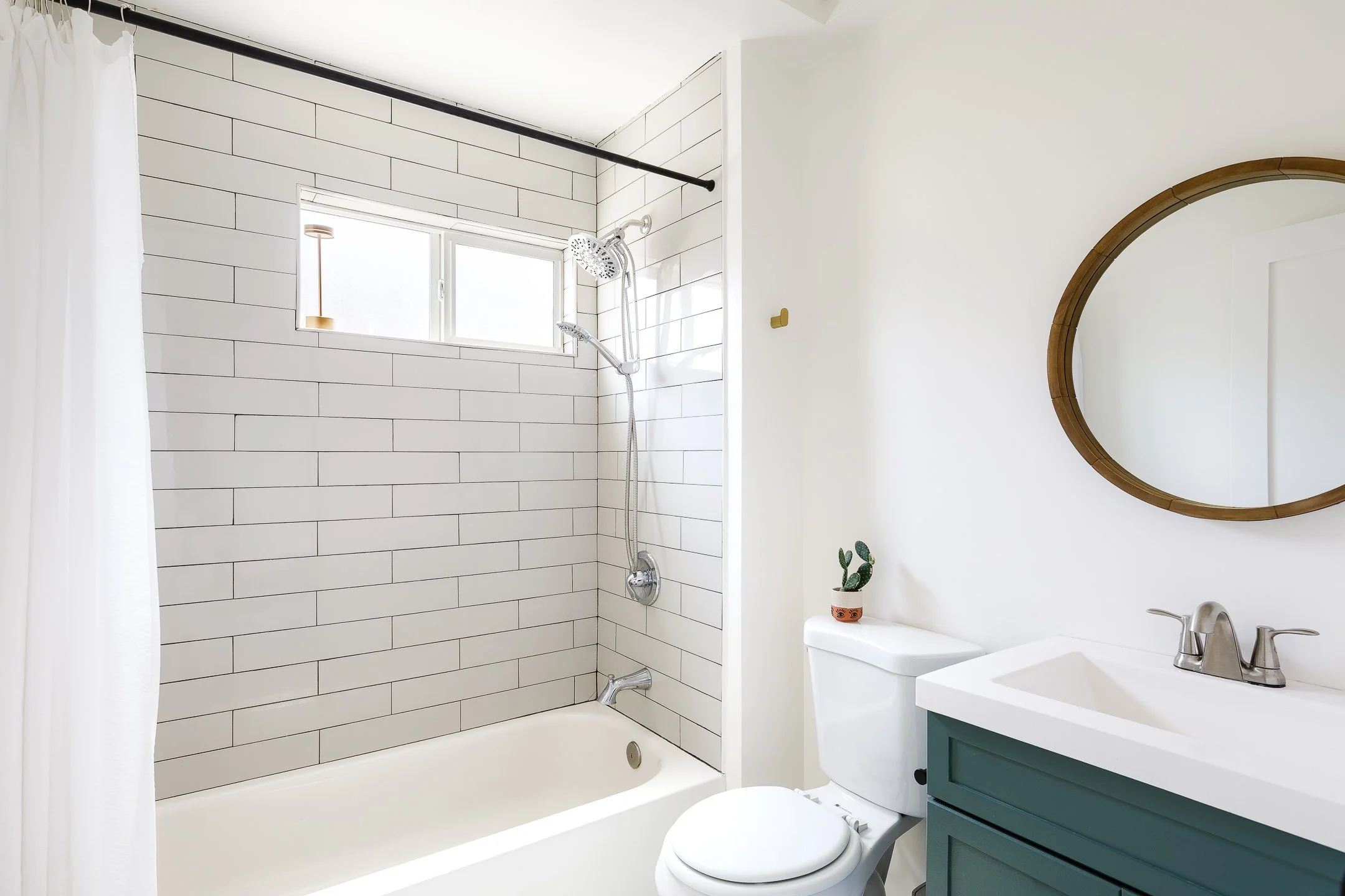 0024 3507 E 3rd MLS.jpg