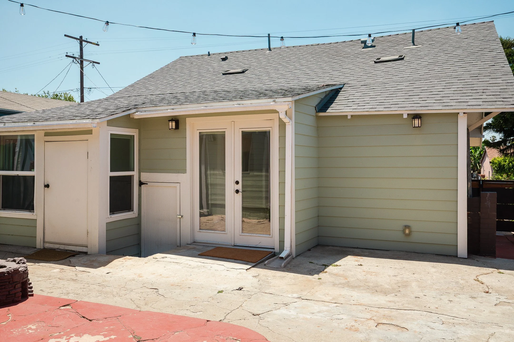 0030 3507 E 3rd MLS.jpg