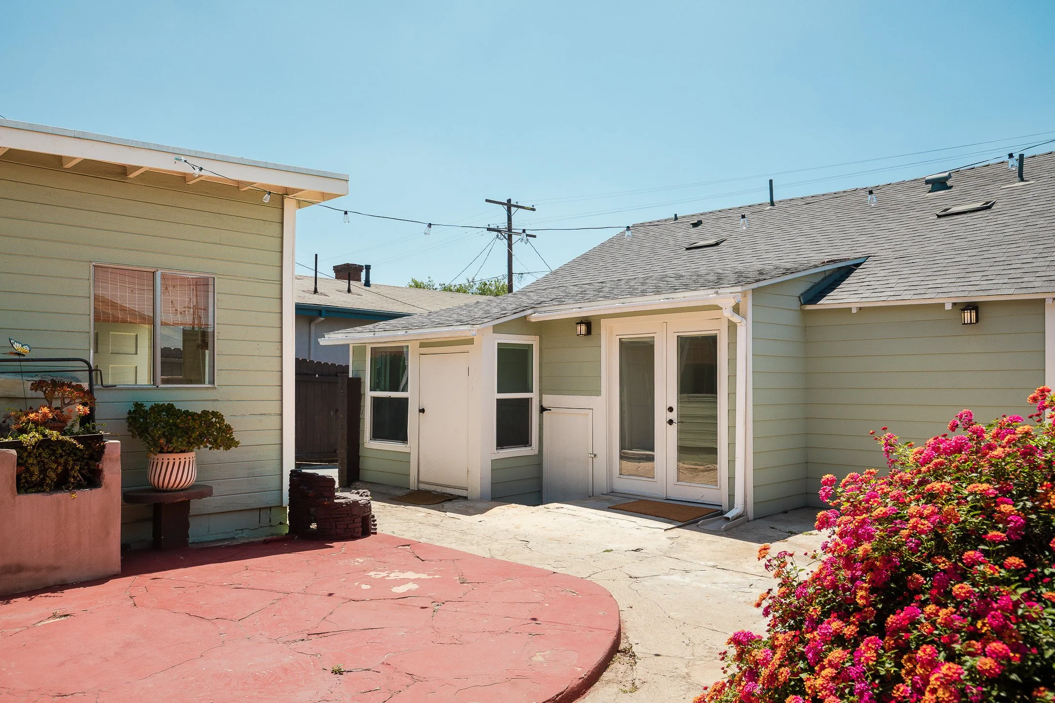 0031 3507 E 3rd MLS.jpg