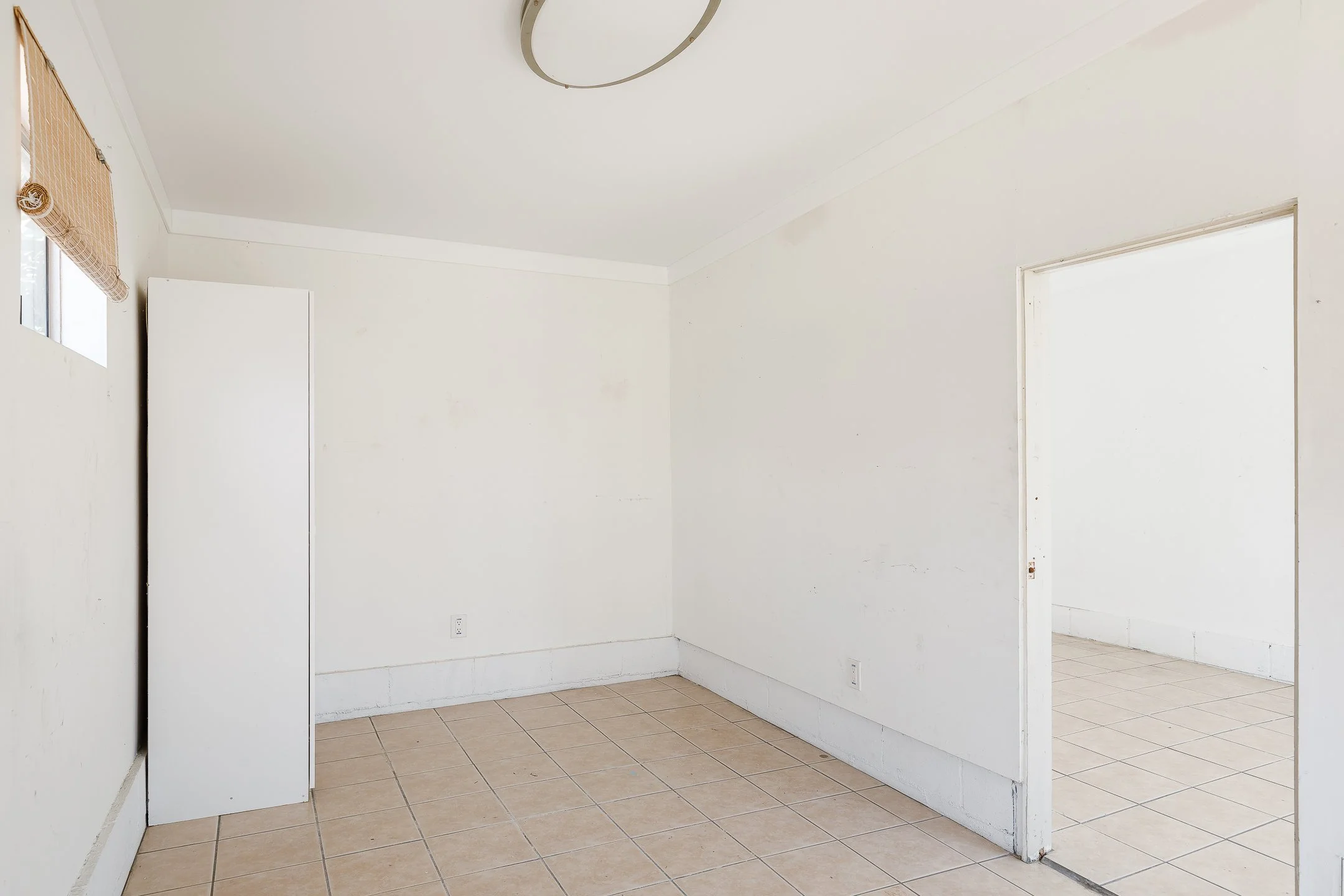 0039 3507 E 3rd MLS.jpg